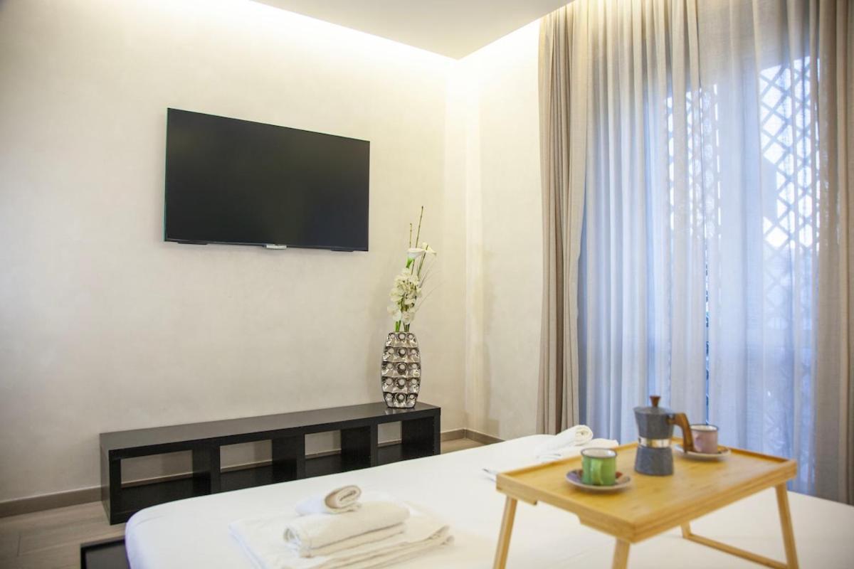Apartamento Luxury In Steps From Metro A Cornelia *